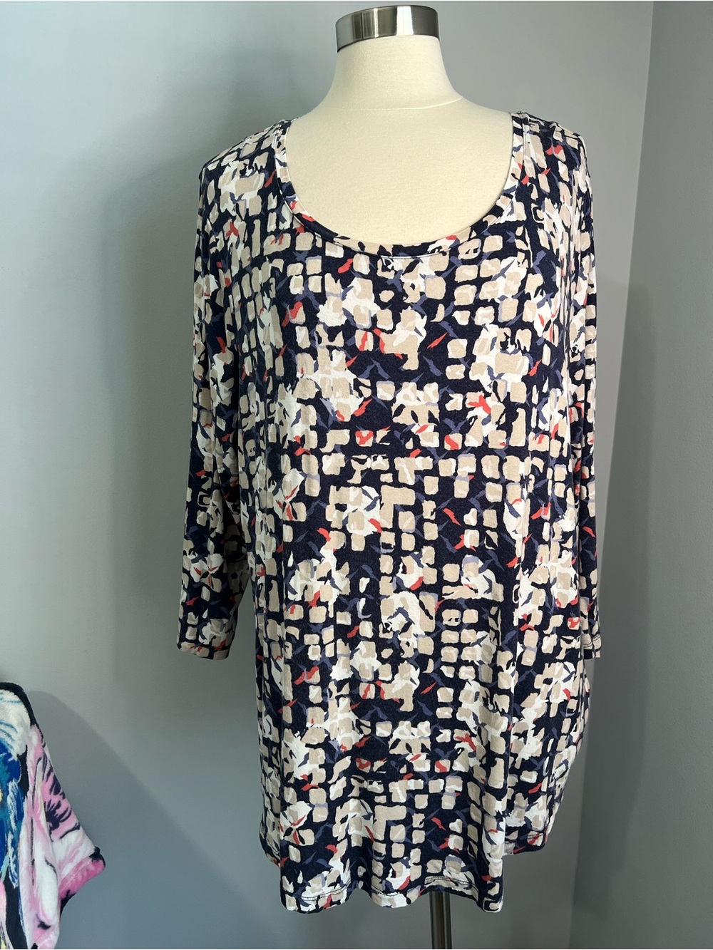 JM Collection Size XL Multicolor Geometric Tunic Pullover Rounded Hem